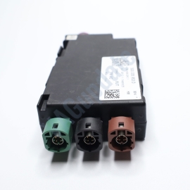 USB distributor with integrated voltage converter 5G0035953D