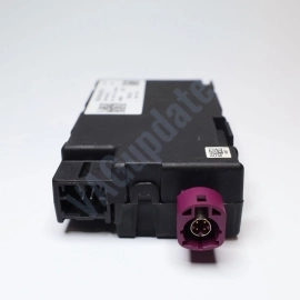 Dahili voltaj dönüştürücülü USB dağıtıcı 5G0035953D