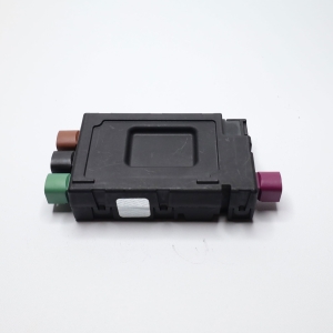 USB distributor with integrated voltage converter 5G0035953D